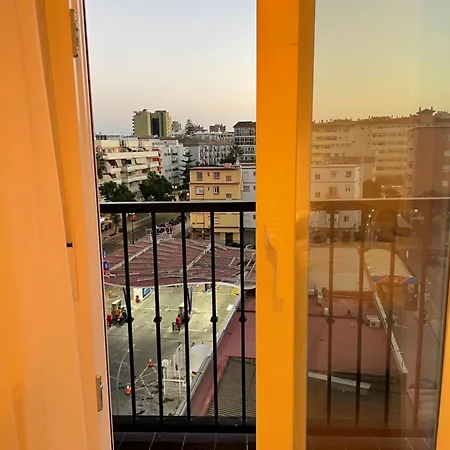 Fuengirola, 4 2 Banos Parking Apartment