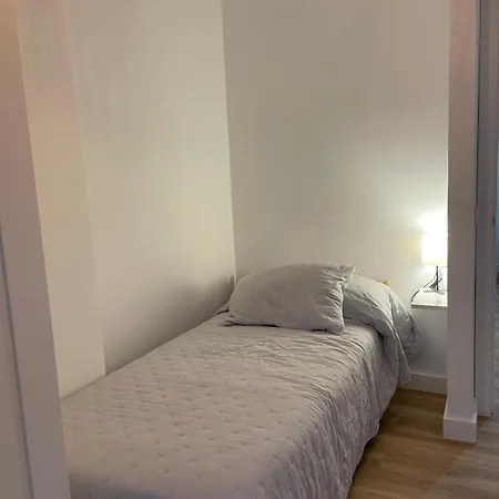 Fuengirola, 4 2 Banos Parking Apartment