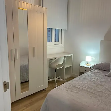 Fuengirola, 4 2 Banos Parking *