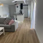 Fuengirola, 4 2 Banos Parking 아파트 푸엔히롤라