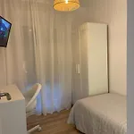 Fuengirola, 4 2 Banos Parking Apartment