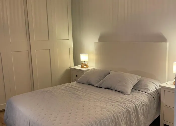 Fuengirola, 4 2 Banos Parking * Fuengirola